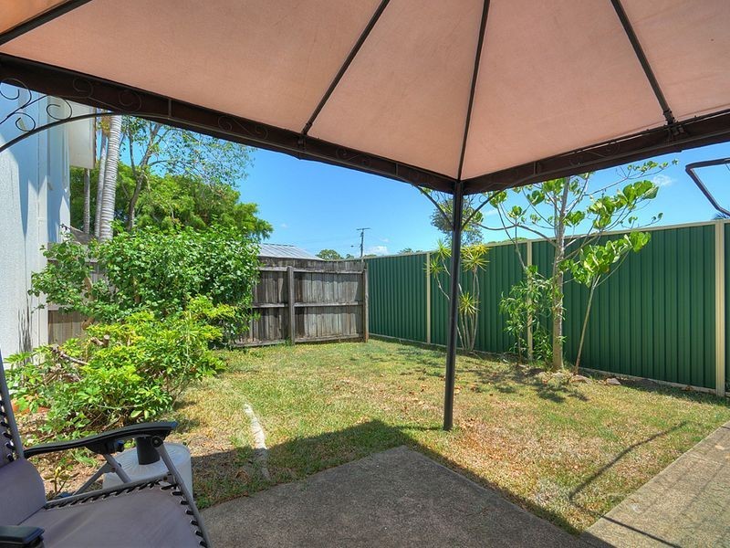 19/2 St Kevins Avenue, Benowa QLD 4217