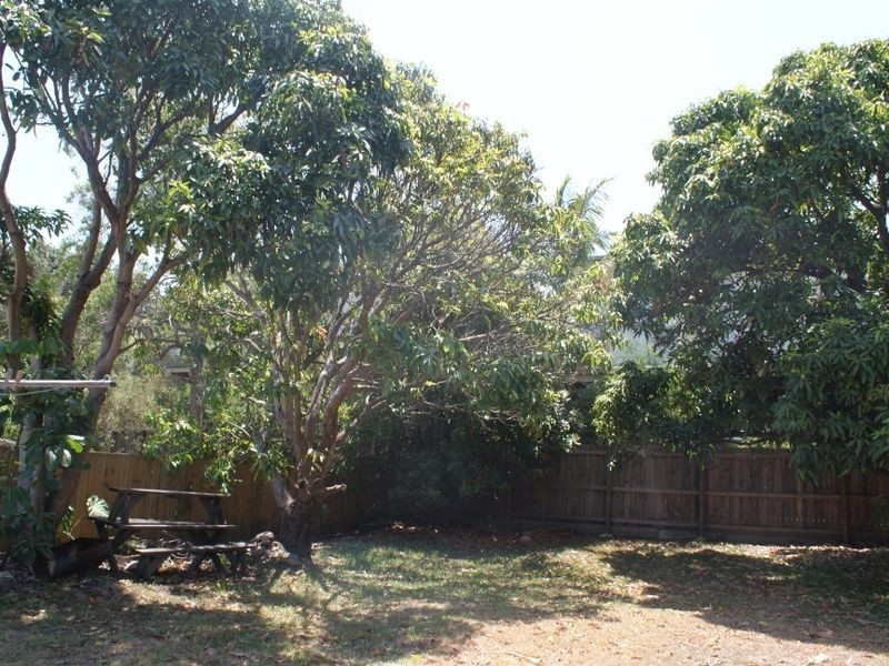 15 Wynflo Street, Labrador QLD 4215