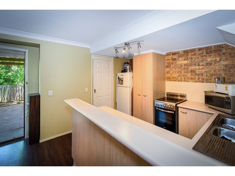 37/71 Olsen Avenue, Labrador QLD 4215