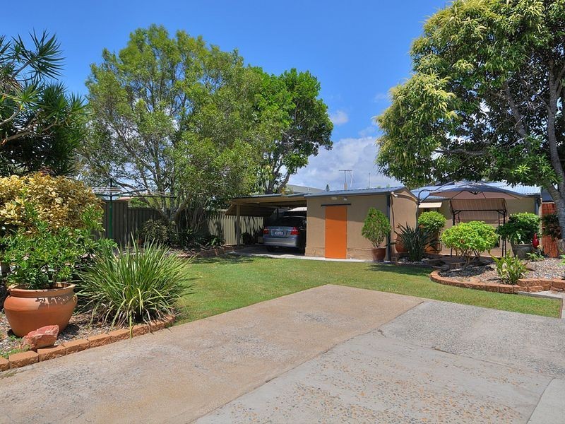 80 Morala Avenue, Runaway Bay QLD 4216