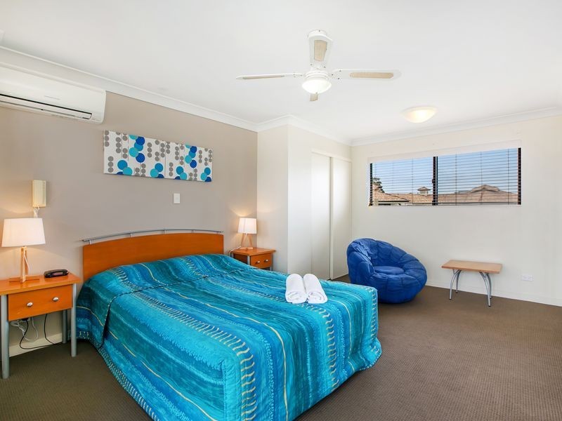 320/392 Marine Parade, Labrador QLD 4215