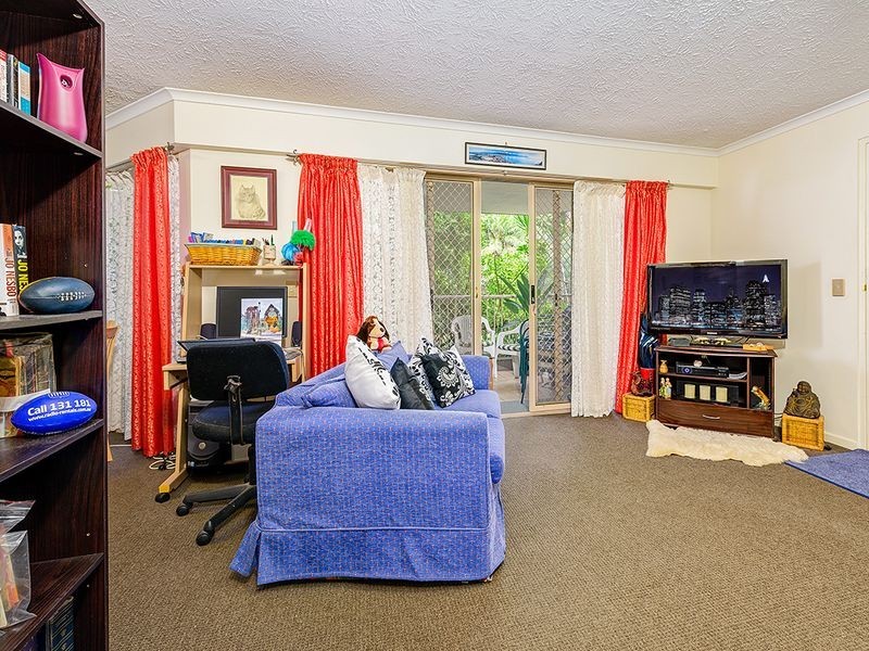 2/25 Brighton Street, Biggera Waters QLD 4216