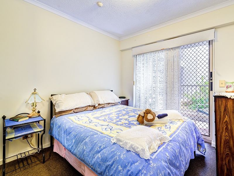 2/25 Brighton Street, Biggera Waters QLD 4216