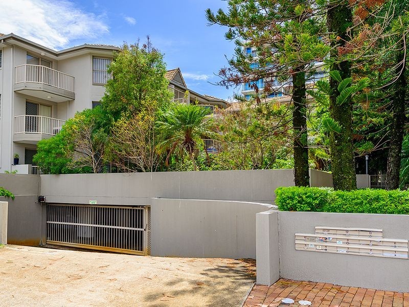 2/25 Brighton Street, Biggera Waters QLD 4216