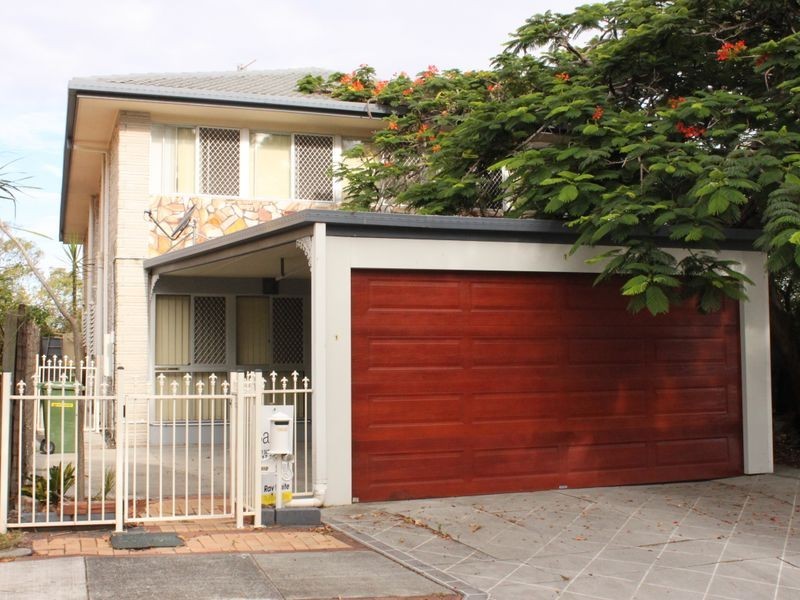 1/5 Perry Place, Biggera Waters QLD 4216
