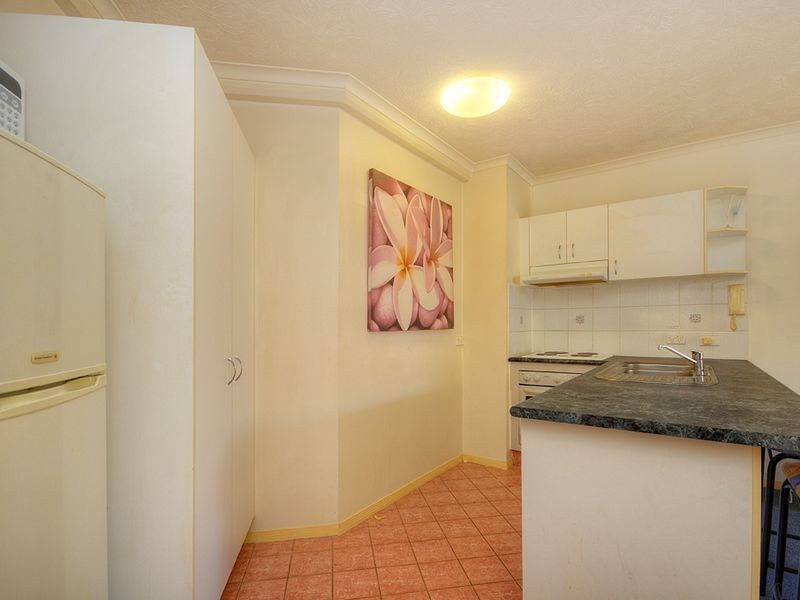 6/10 Bath Street, Labrador QLD 4215