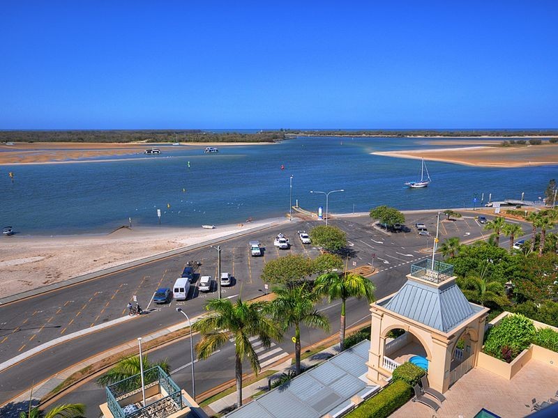 801/360 Marine Parade, Labrador QLD 4215