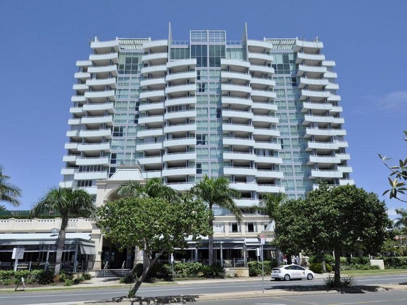801/360 Marine Parade, Labrador QLD 4215