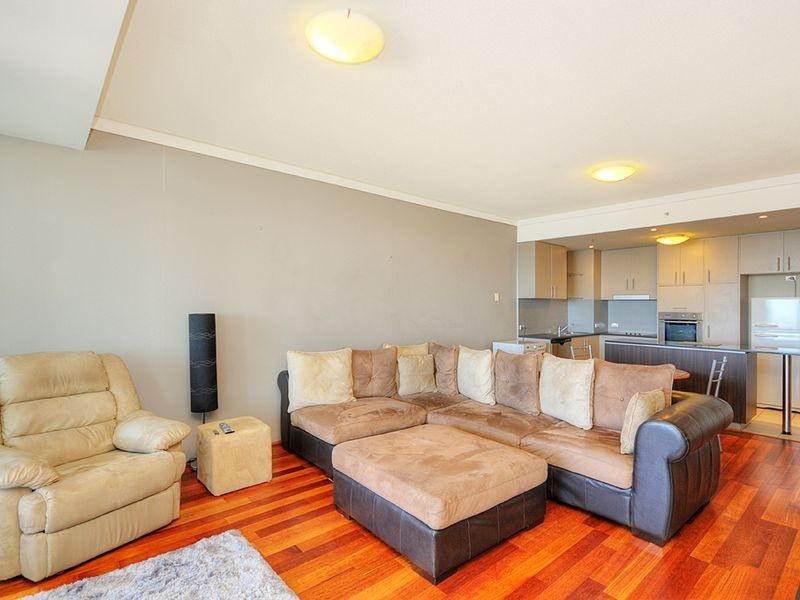 801/360 Marine Parade, Labrador QLD 4215