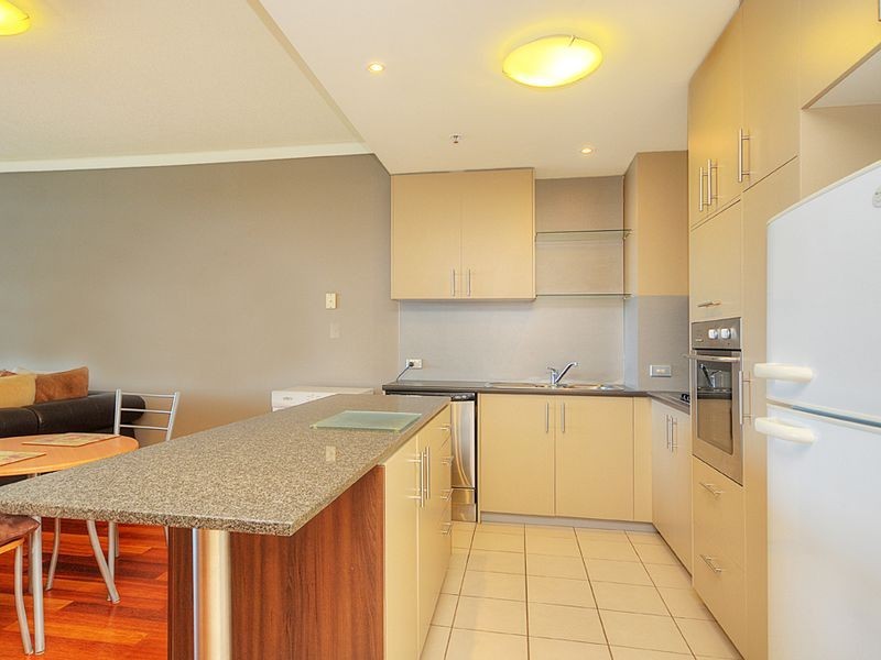 801/360 Marine Parade, Labrador QLD 4215