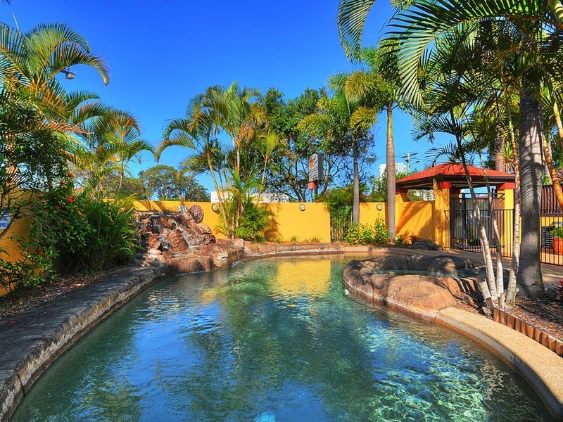 20/10-12 Bath Street, Labrador QLD 4215