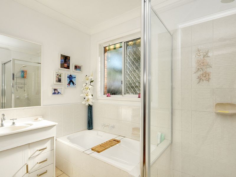 1/68 Brown Street, Labrador QLD 4215