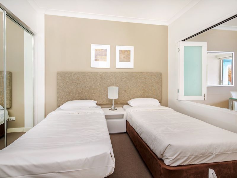 311/430 Marine Parade, Biggera Waters QLD 4216