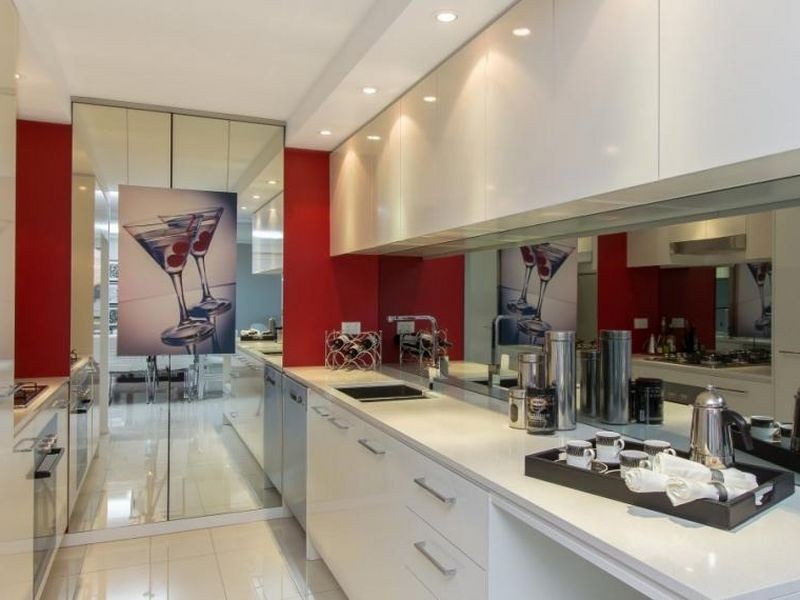 Cnr Imperial Parade & Labrador Street, Labrador QLD 4215