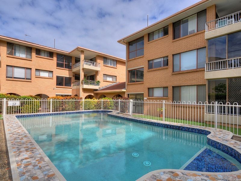 10/548 Marine Parade, Biggera Waters QLD 4216