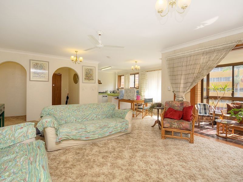 10/548 Marine Parade, Biggera Waters QLD 4216