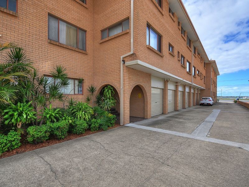 10/548 Marine Parade, Biggera Waters QLD 4216