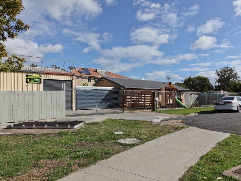 172 Brisbane Road, Arundel QLD 4214