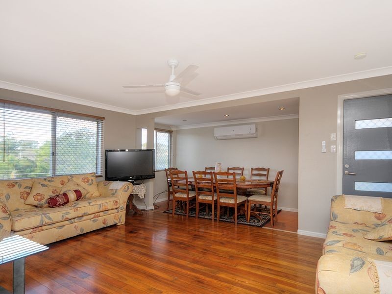 6 Oatley Place, Southport QLD 4215