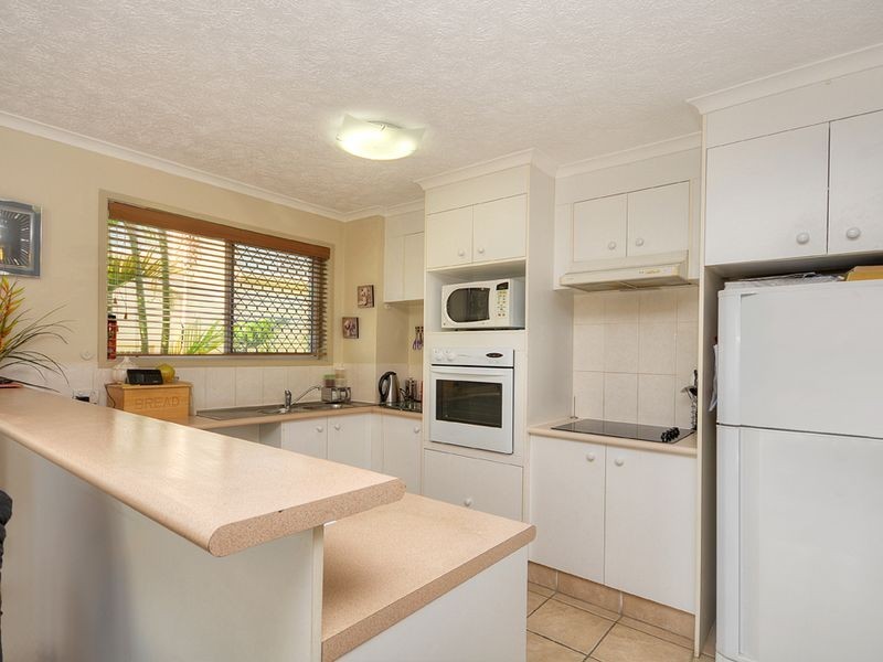 30/12 Whiting Street, Labrador QLD 4215