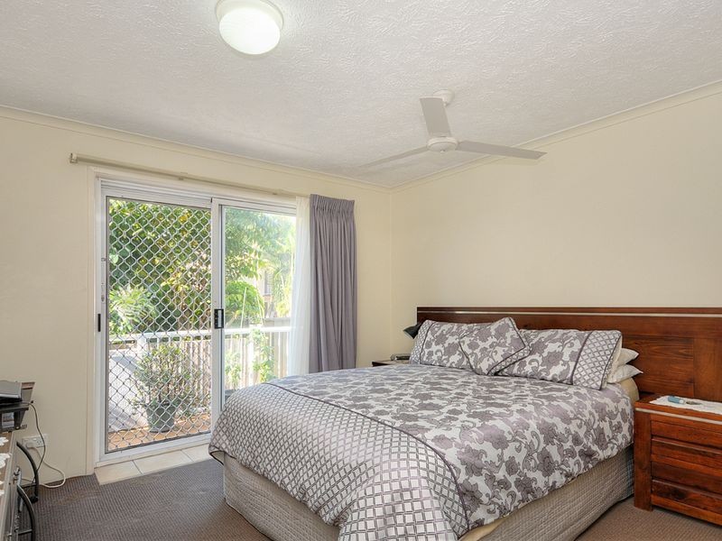 30/12 Whiting Street, Labrador QLD 4215