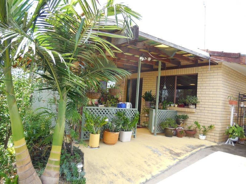 19 Warratina Street, Labrador QLD 4215