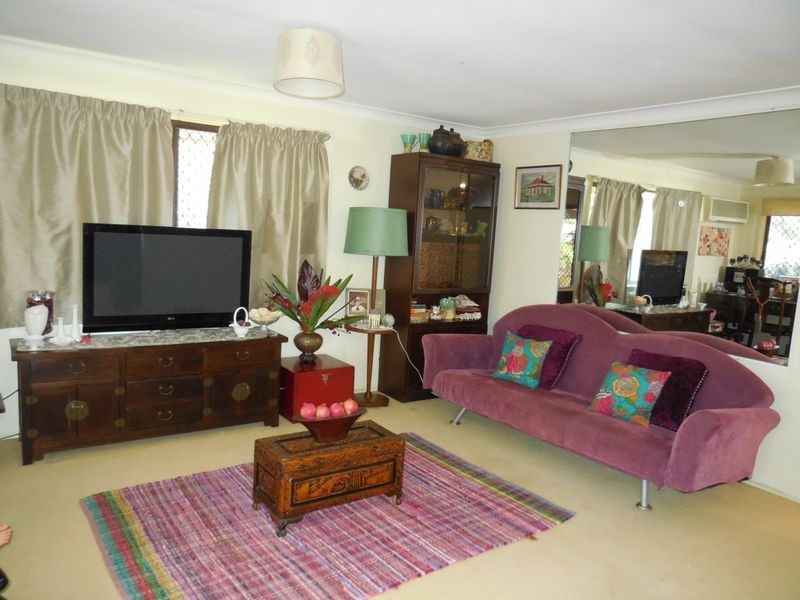 19 Warratina Street, Labrador QLD 4215