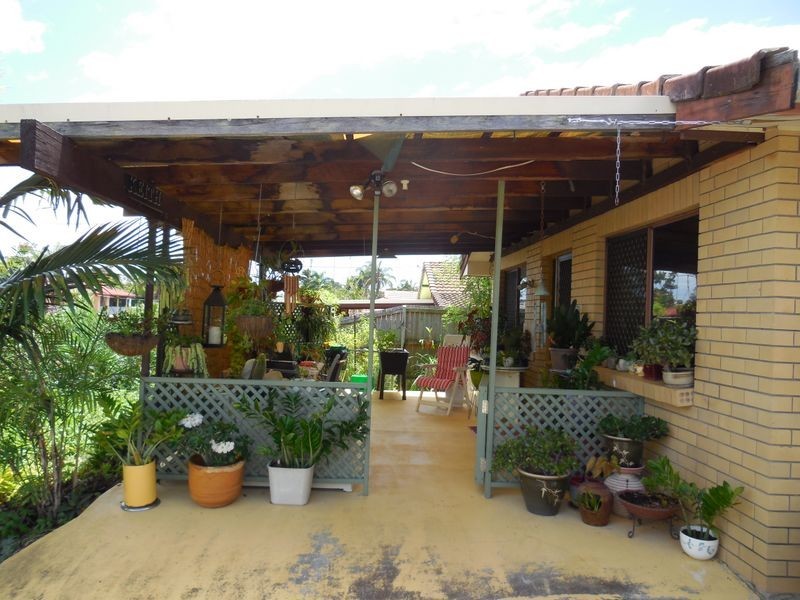 19 Warratina Street, Labrador QLD 4215