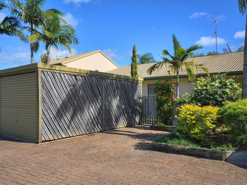 6/111 Little Usher Avenue, Labrador QLD 4215