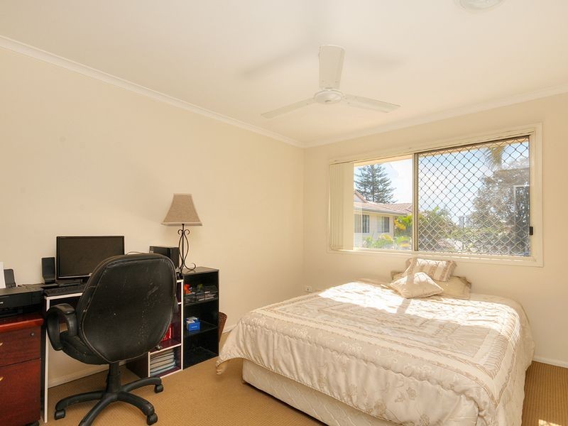 9/36 Broad Street, Labrador QLD 4215