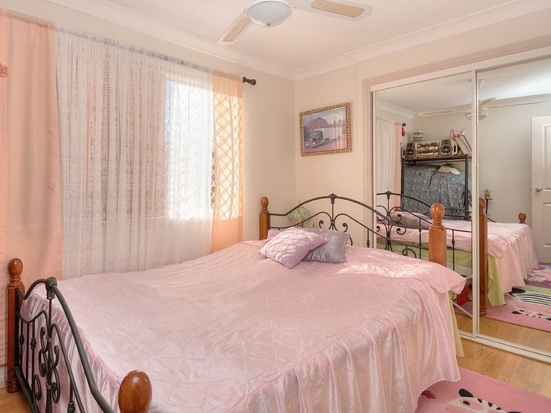 1/19 Riccarton Place, Labrador QLD 4215