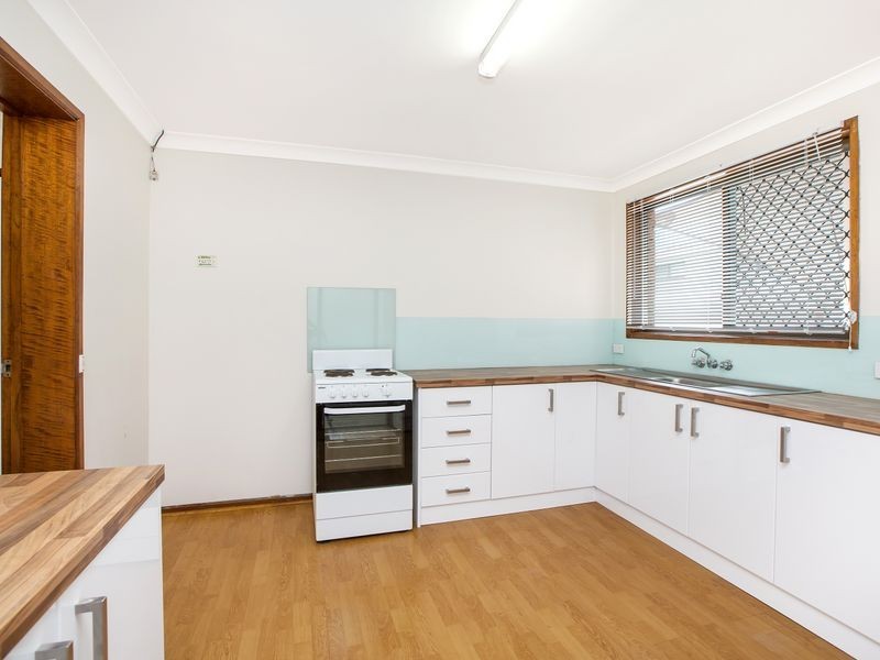 1 & 2/58 Imperial Parade, Labrador QLD 4215