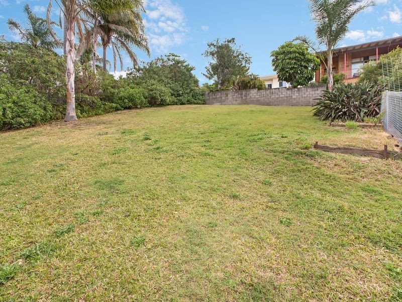 1 & 2/58 Imperial Parade, Labrador QLD 4215