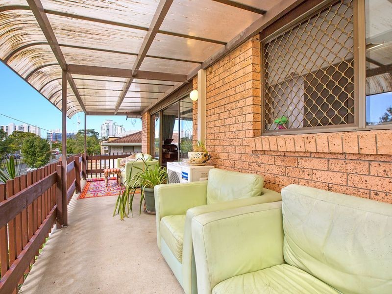 1 & 2/58 Imperial Parade, Labrador QLD 4215