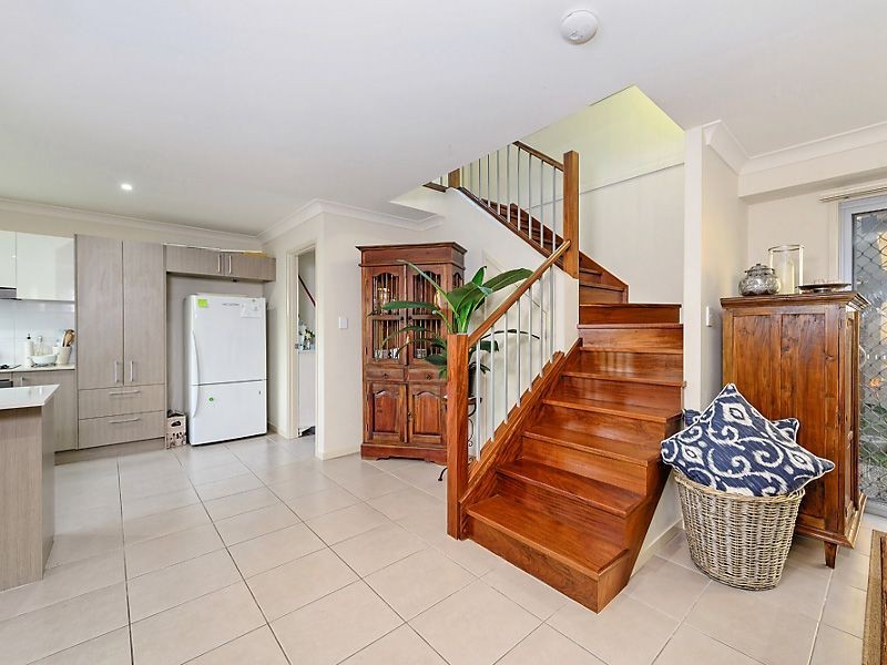 1/136 Central Street, Labrador QLD 4215