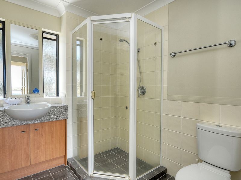 313/392 Marine Parade, Labrador QLD 4215