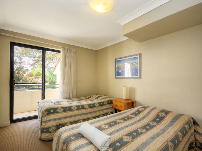 313/392 Marine Parade, Labrador QLD 4215