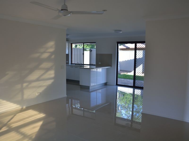 1/21 Morinda Way, Labrador QLD 4215