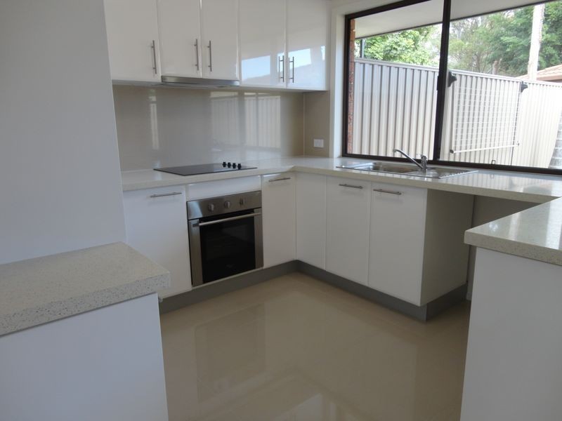 1/21 Morinda Way, Labrador QLD 4215