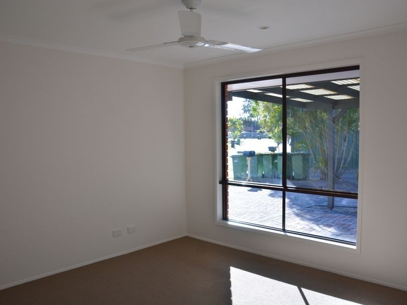 1/21 Morinda Way, Labrador QLD 4215