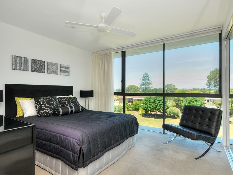 3301/323 Bayview Street, Runaway Bay QLD 4216