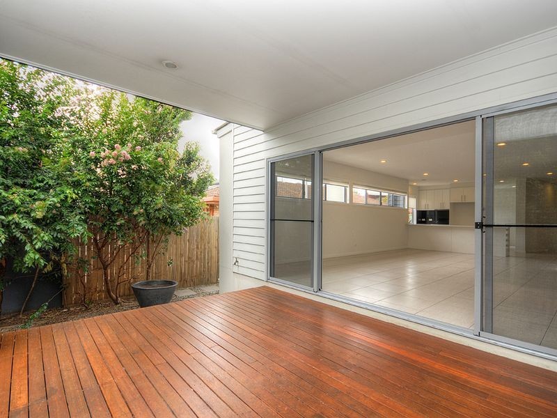 2/29 Cawthray Street, Biggera Waters QLD 4216