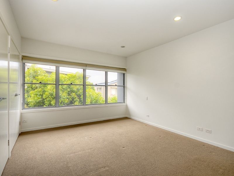 2/29 Cawthray Street, Biggera Waters QLD 4216