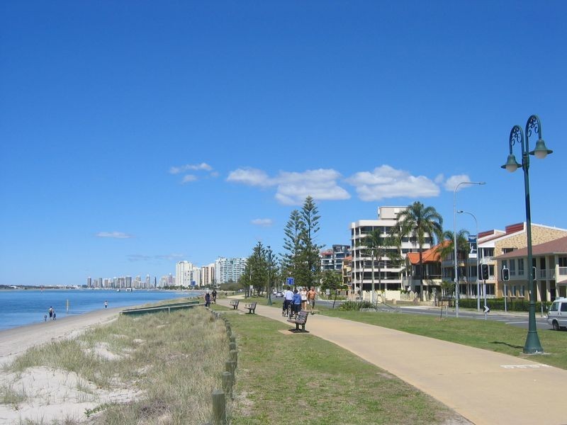 2/29 Cawthray Street, Biggera Waters QLD 4216