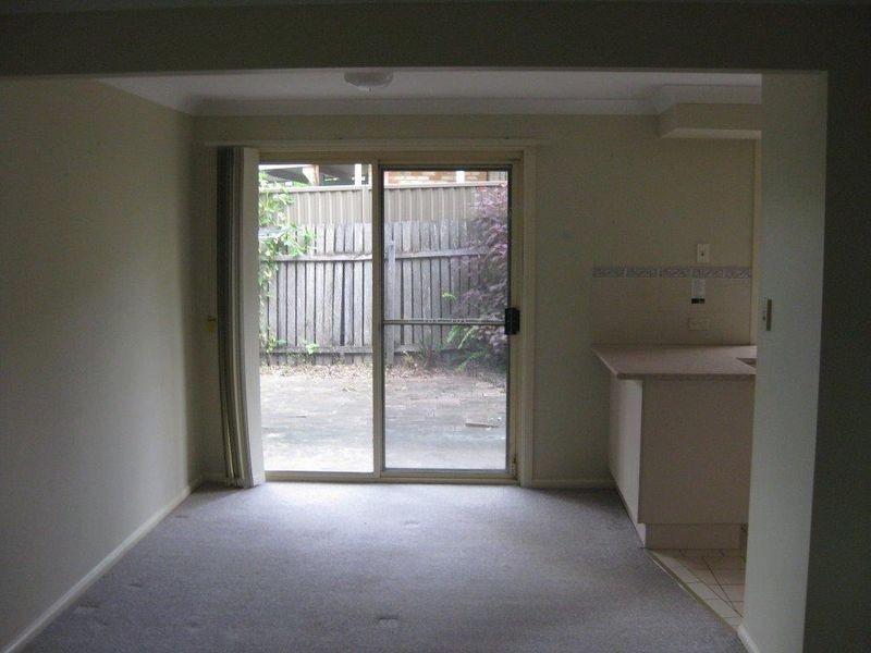 1/33 Government Road, Labrador QLD 4215