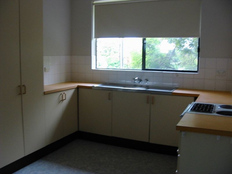 16/115 Frank Street, Labrador QLD 4215