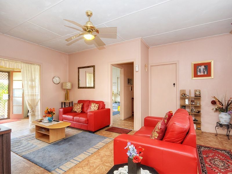 166 Muir Street, Labrador QLD 4215