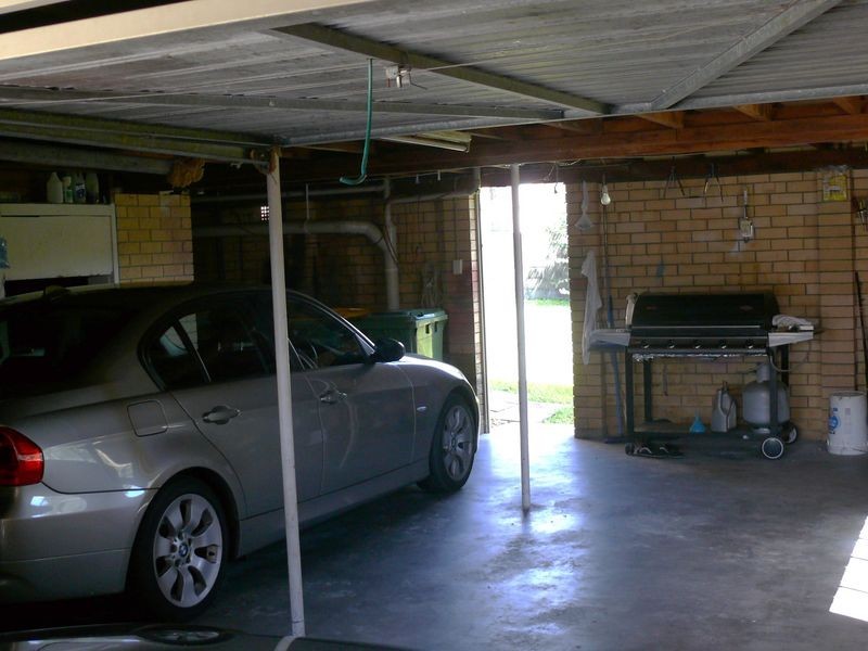17 The Glade, Labrador QLD 4215