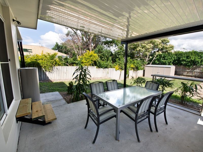 16 Medika Street, Runaway Bay QLD 4216