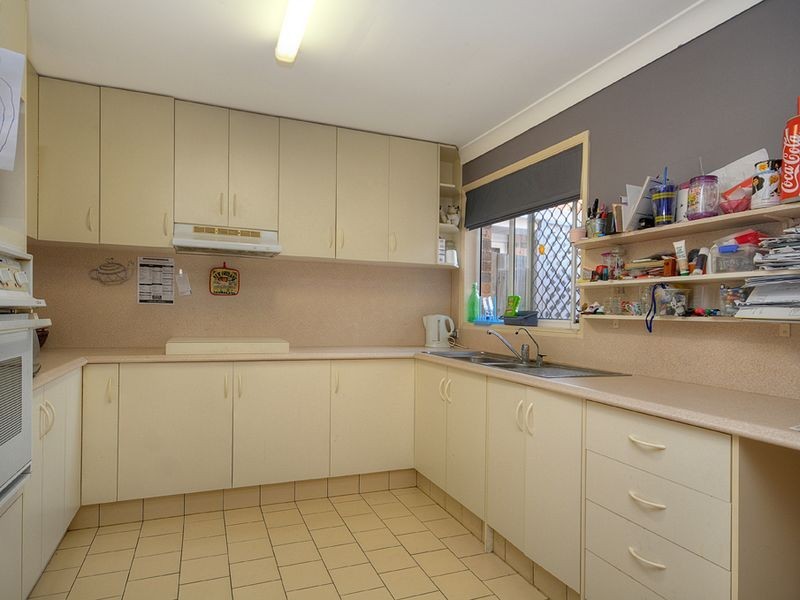 2/35 Kenny Drive, Labrador QLD 4215